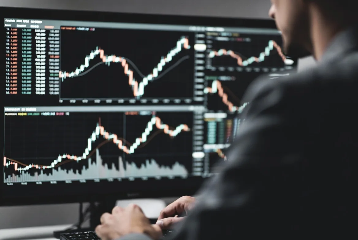 trader managing high-risk leveraged crypto positions