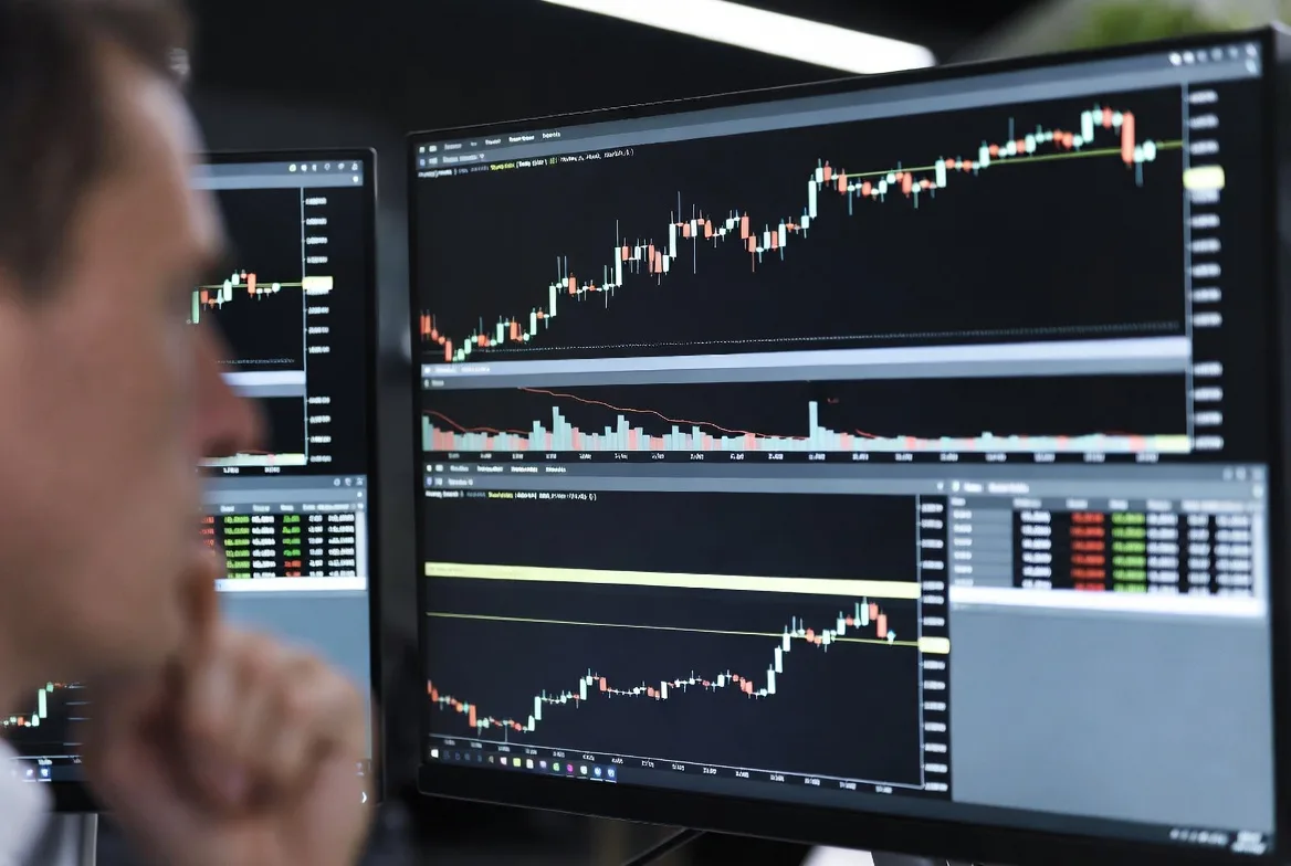 grid trading bot executing orders across price levels