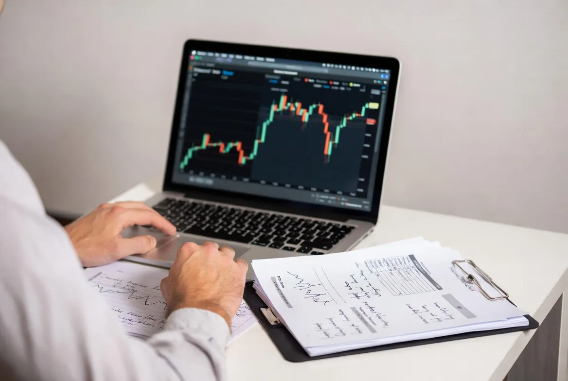 building diversified crypto equity investment portfolio